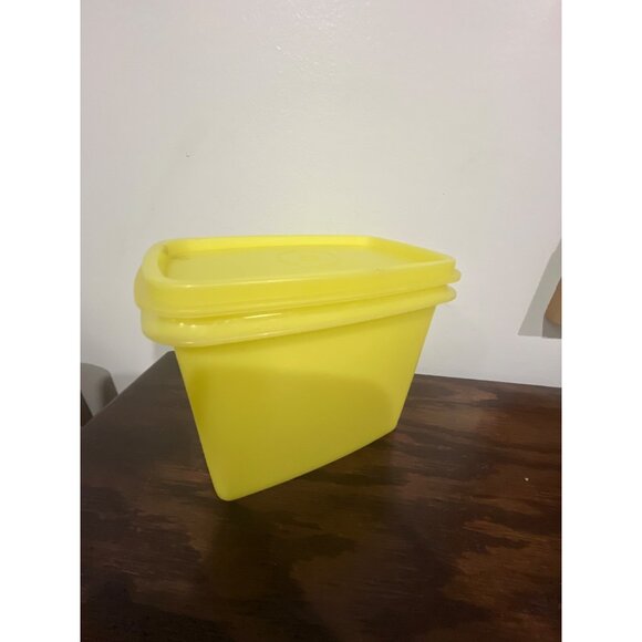 Lot of 3 Tupperware containers w/lids; 262-14, 1243-1, 892-1 - Picture 6 of 14